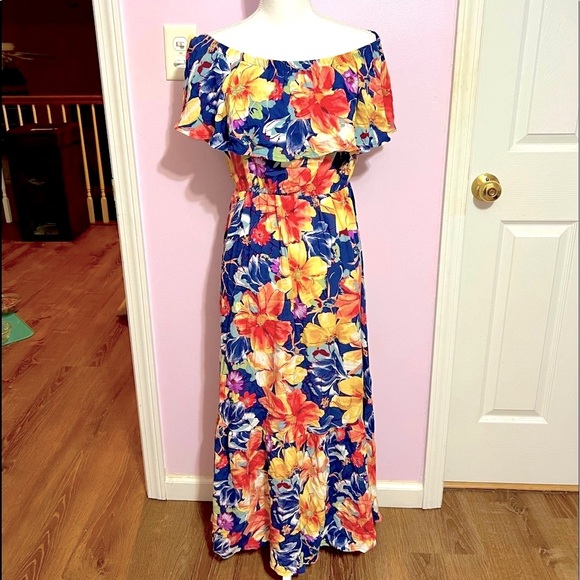 Fashion Nova Dresses & Skirts - Floral over the shoulder maxi dress